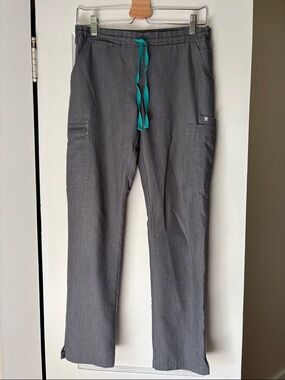 Figs Women's Charcoal Scrub Pants (S regular) with Teal Drawstring; Top (S)